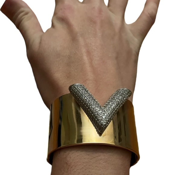 Louis Vuitton Essential V Cuff Bracelet Metal with Crystals - Picture 12 of 16